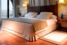 Bedroom in Carmona hotel