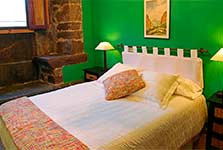 Bedroom in Pola de Somiedo hotel